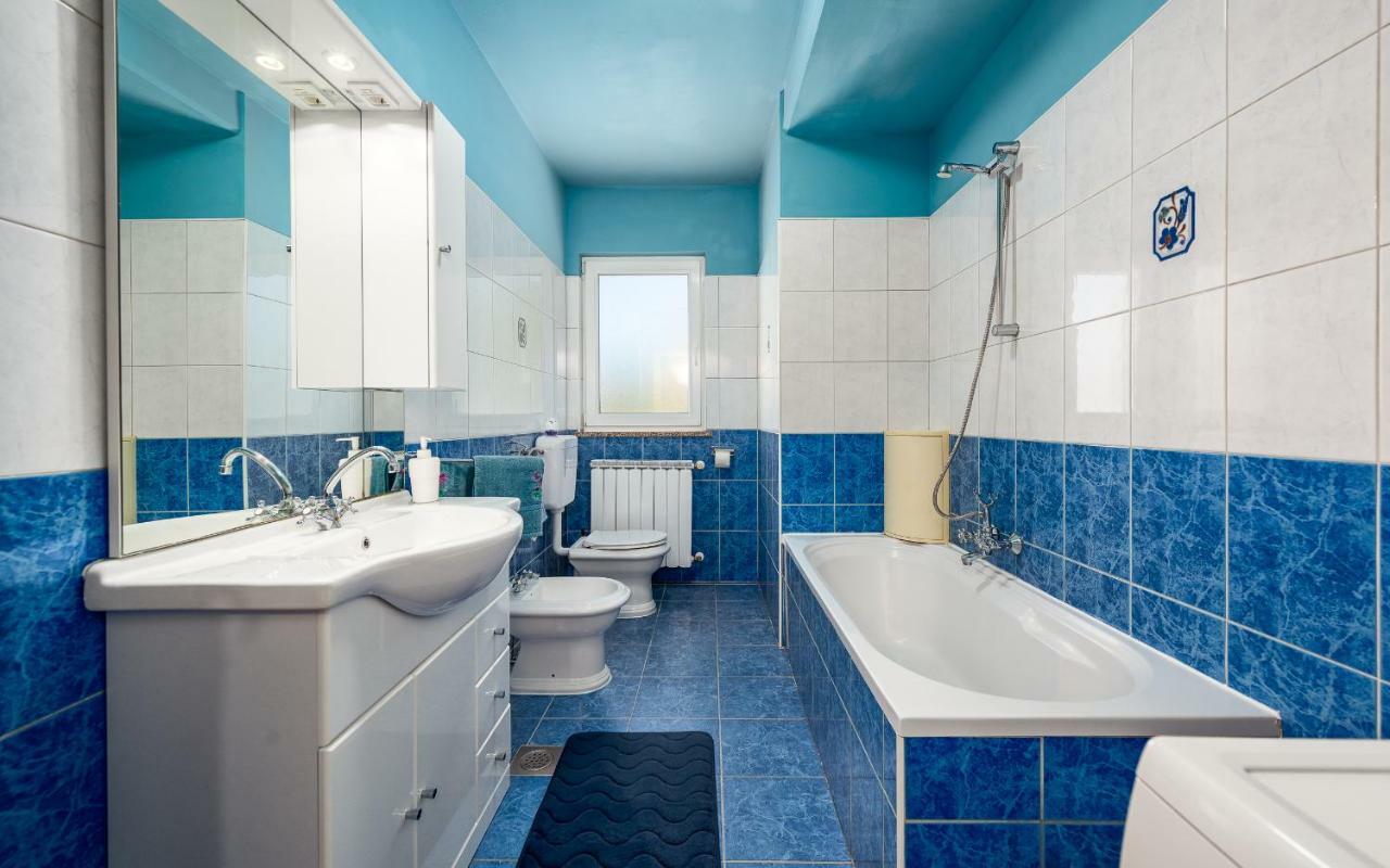 House Semy With Private Pool Villa Pazin Luaran gambar